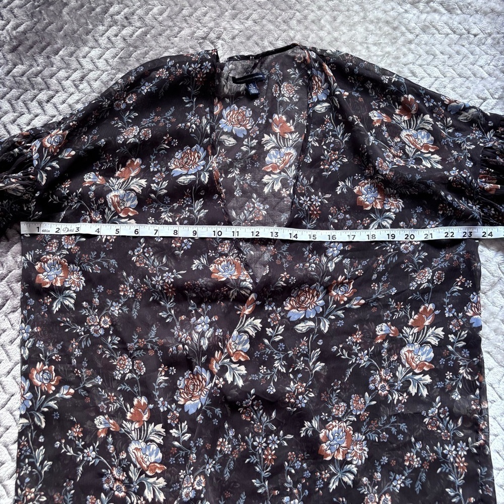 ⭐️⭐️⭐️American Eagle sheet black with floral print kimono size Large/Xlarge - Picture 6 of 8